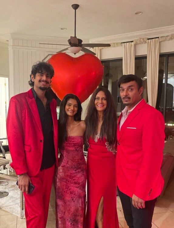 Simi and family