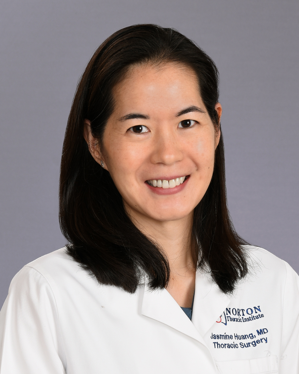 Jasmine Huang, MD headshot